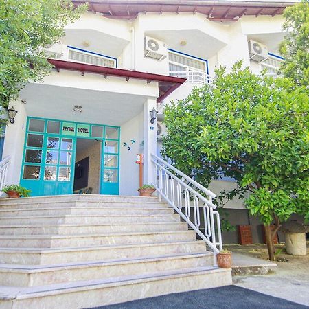 טורונץ' Zeybek Hotel מראה חיצוני תמונה