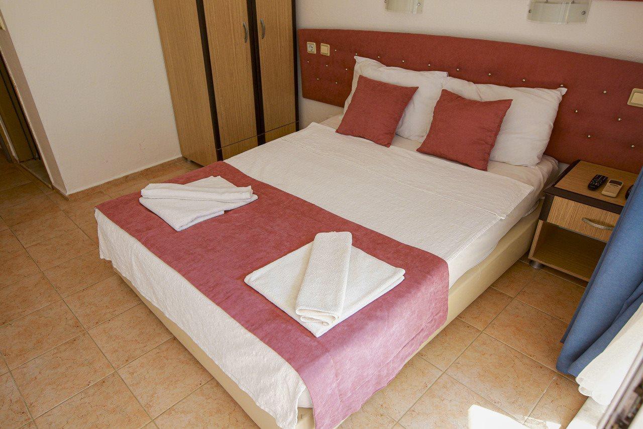 טורונץ' Zeybek Hotel מראה חיצוני תמונה
