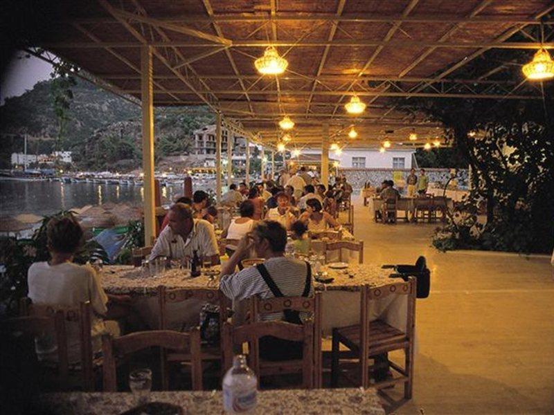 טורונץ' Zeybek Hotel מראה חיצוני תמונה